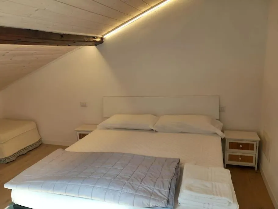 Downtown Roof Apartment Como