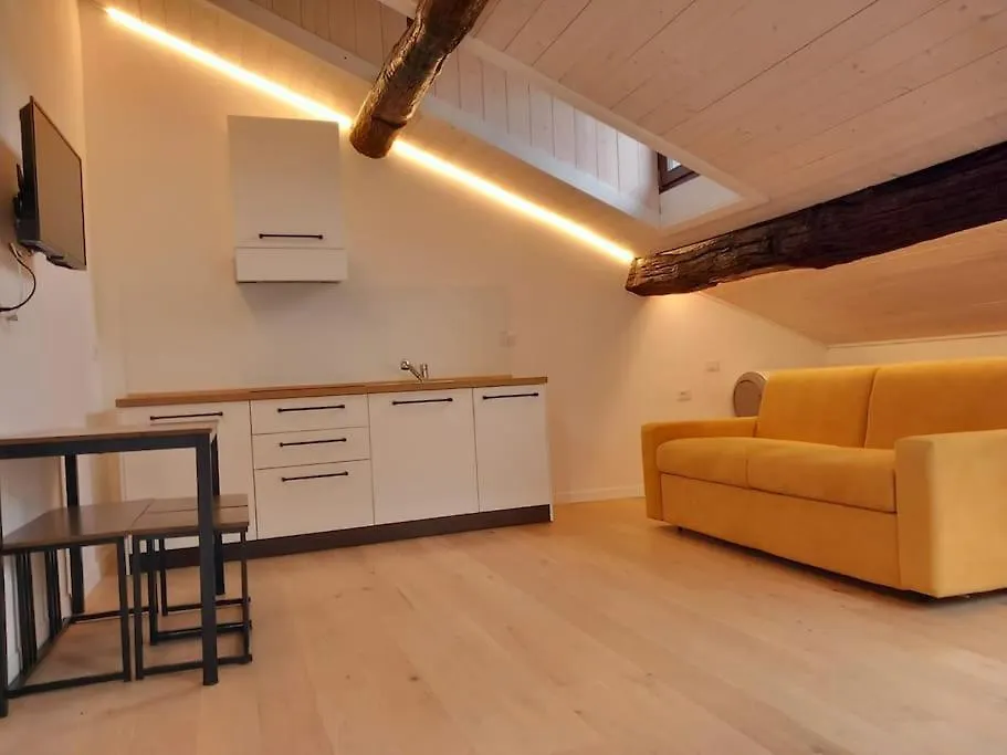 Downtown Roof Apartment Como